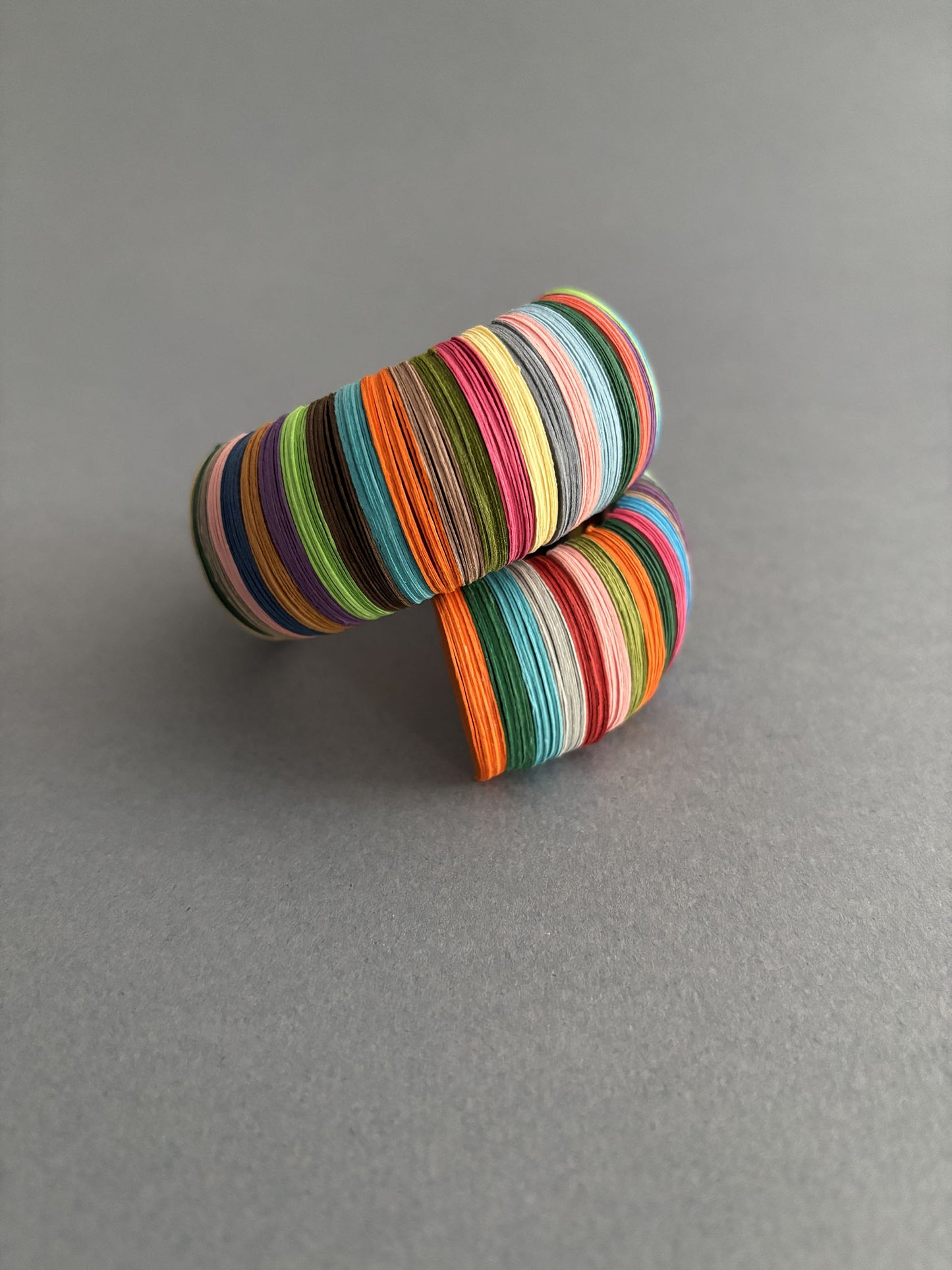 Bracciale di carta a righe multicolore - Verde Alfieri