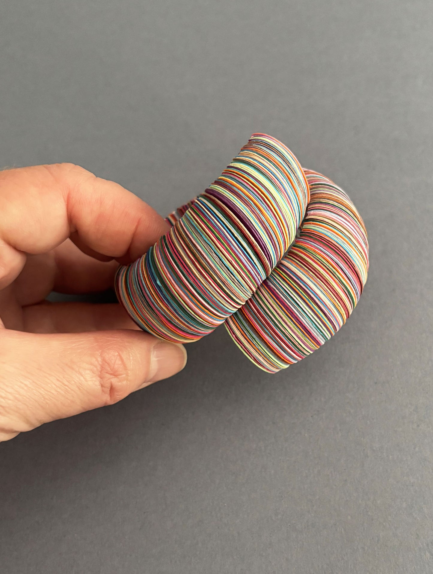 Bracciale di carta melange di colori - Verde Alfieri