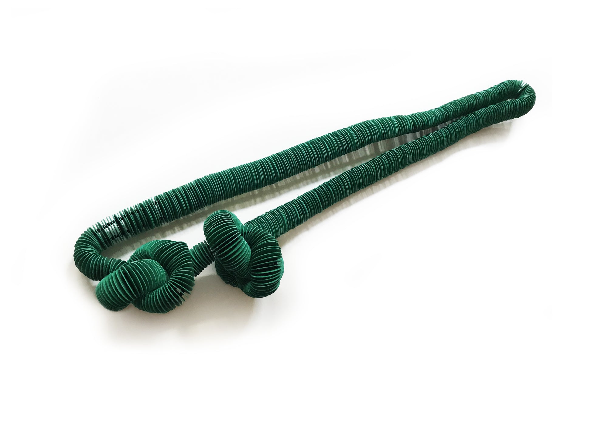 Tre nodi, collana lunga in carta verde con nodi - Verde Alfieri