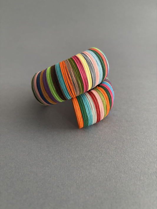 Bracciale di carta a righe multicolore - Verde Alfieri
